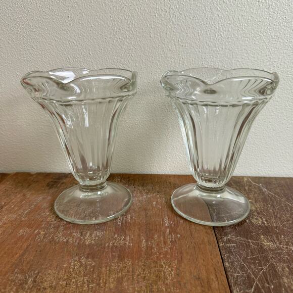 Pair (2) Vintage Clear Ribbed Pedestal Glass Diner Parfait Sundae Glasses - Picture 5 of 9